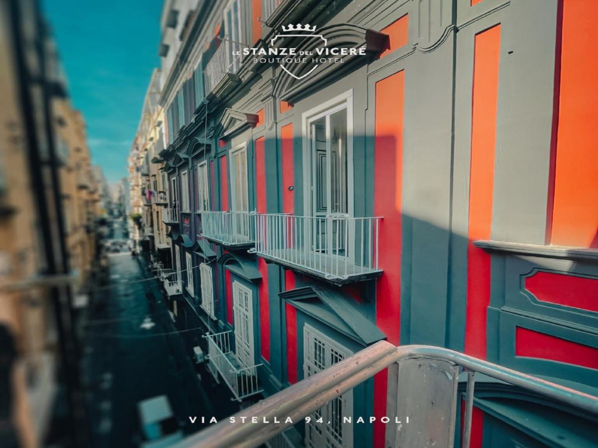Le Stanze Del Vicere Boutique Hotel Napoli Bagian luar foto